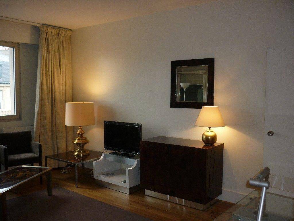 Maison à louer, 30m², LEVALLOIS PERRET