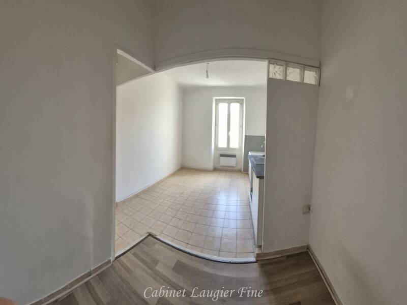 Maison à louer, 39m², MARSEILLE 8E