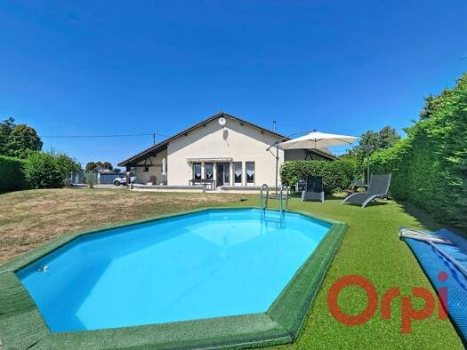 Maison de plain-pied à vendre 270 000 € 5 pièces 4 chambres 125 m² 1 331 m² de terrain Biol 38690