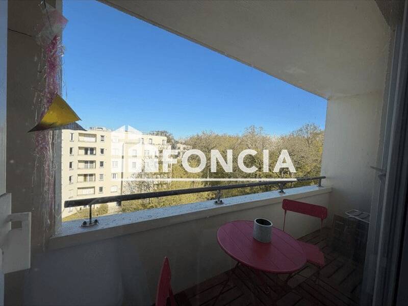 Maison à louer, 42m², COURCOURONNES