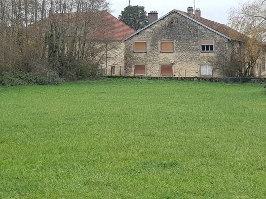 Maison à vendre 106 000 € 5 pièces 3 chambres 131 m² 5 388 m² de terrain Vars 70600