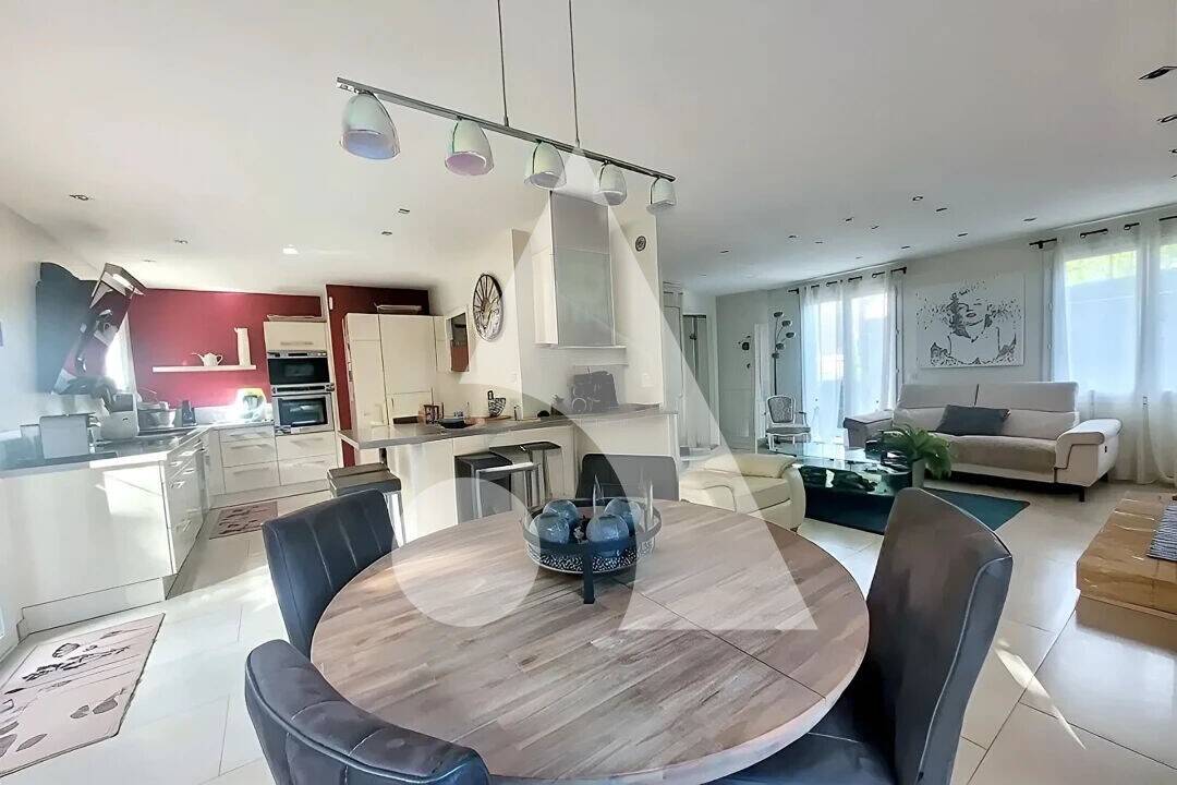 Maison à vendre, 110m², VALMONDOIS