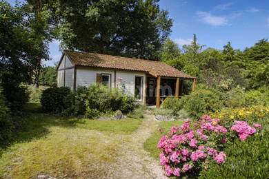 Chalet à vendre 122 000 € 3 pièces 2 chambres 35 m² 400 m² de terrain Le Fay 71580