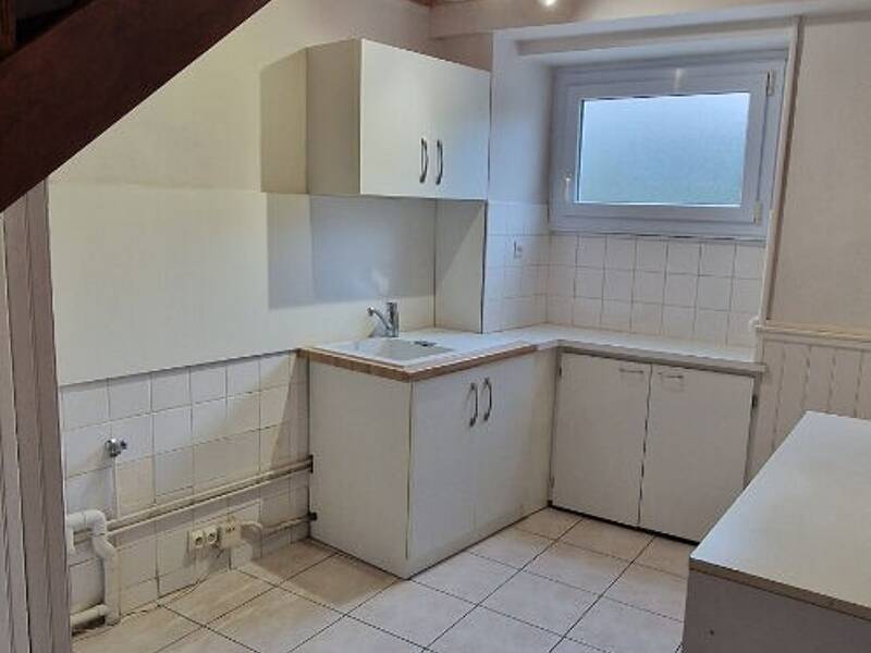 Maison à louer, 55m², LA BOISSIERE DE MONTAIGU