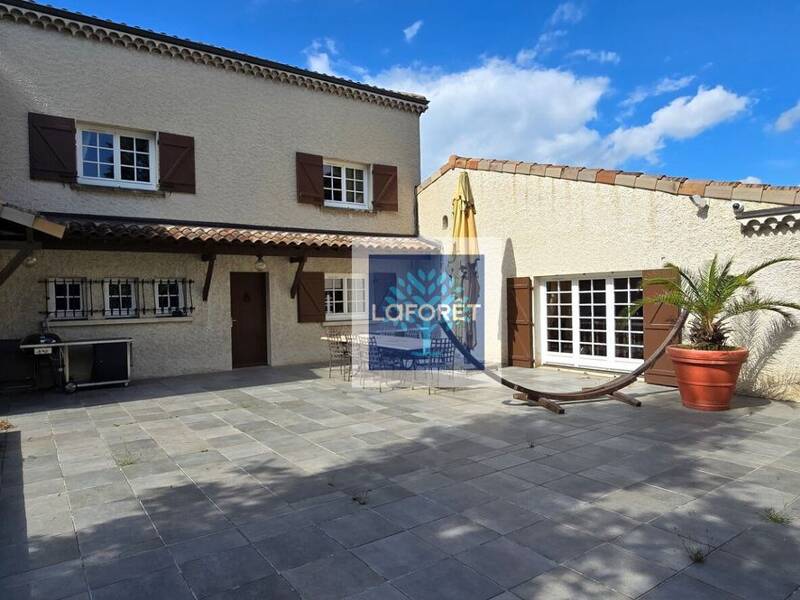 Maison à vendre, 220m², TERNAY
