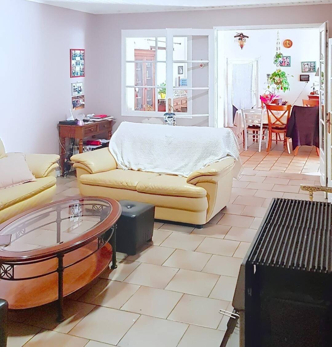 Maison à vendre, 152m², MONTENDRE