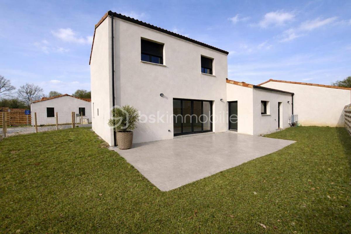 Maison à vendre, 125m², LA ROCHE SUR YON