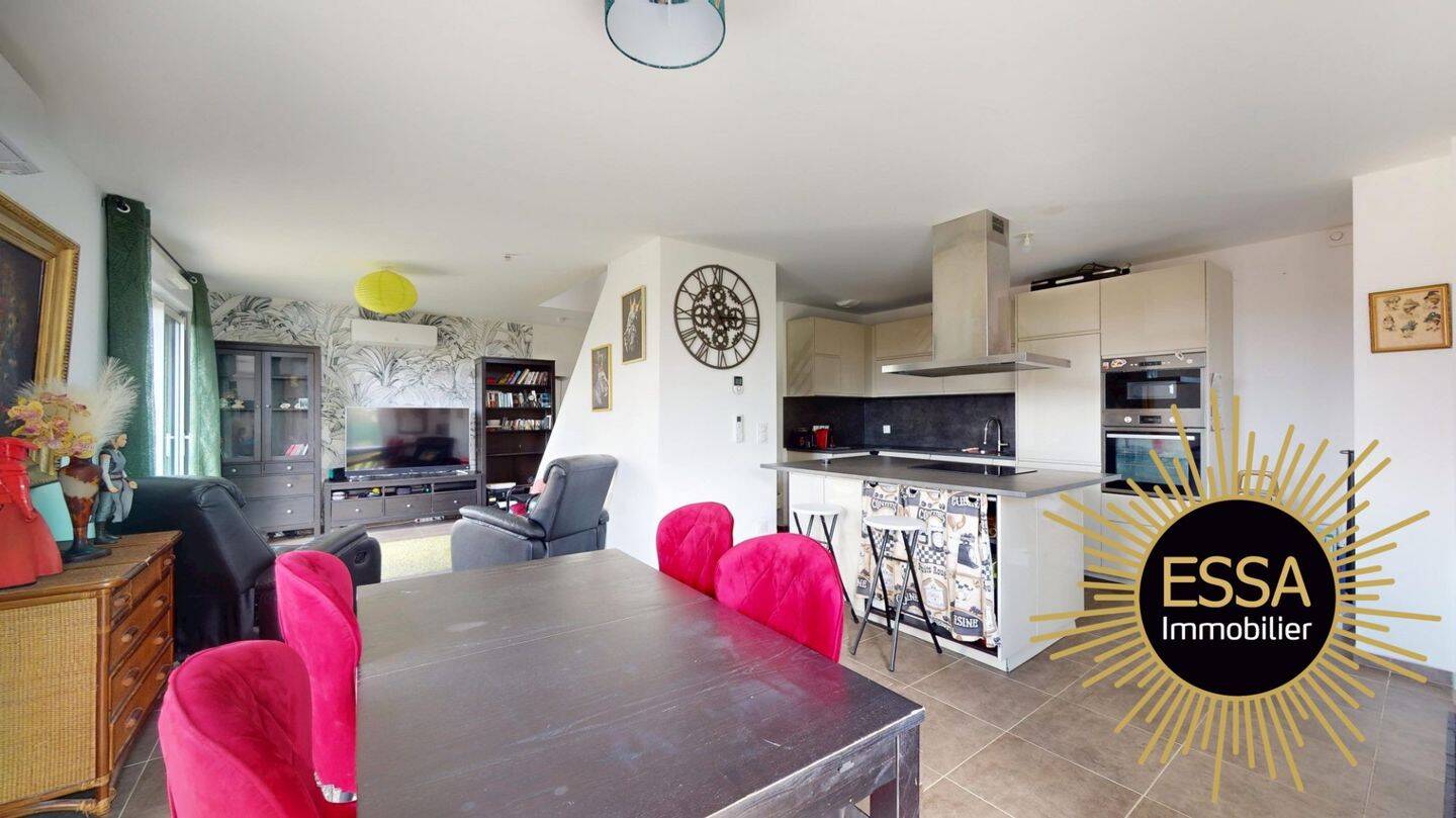 Maison à vendre, 96m², TOUSSUS LE NOBLE