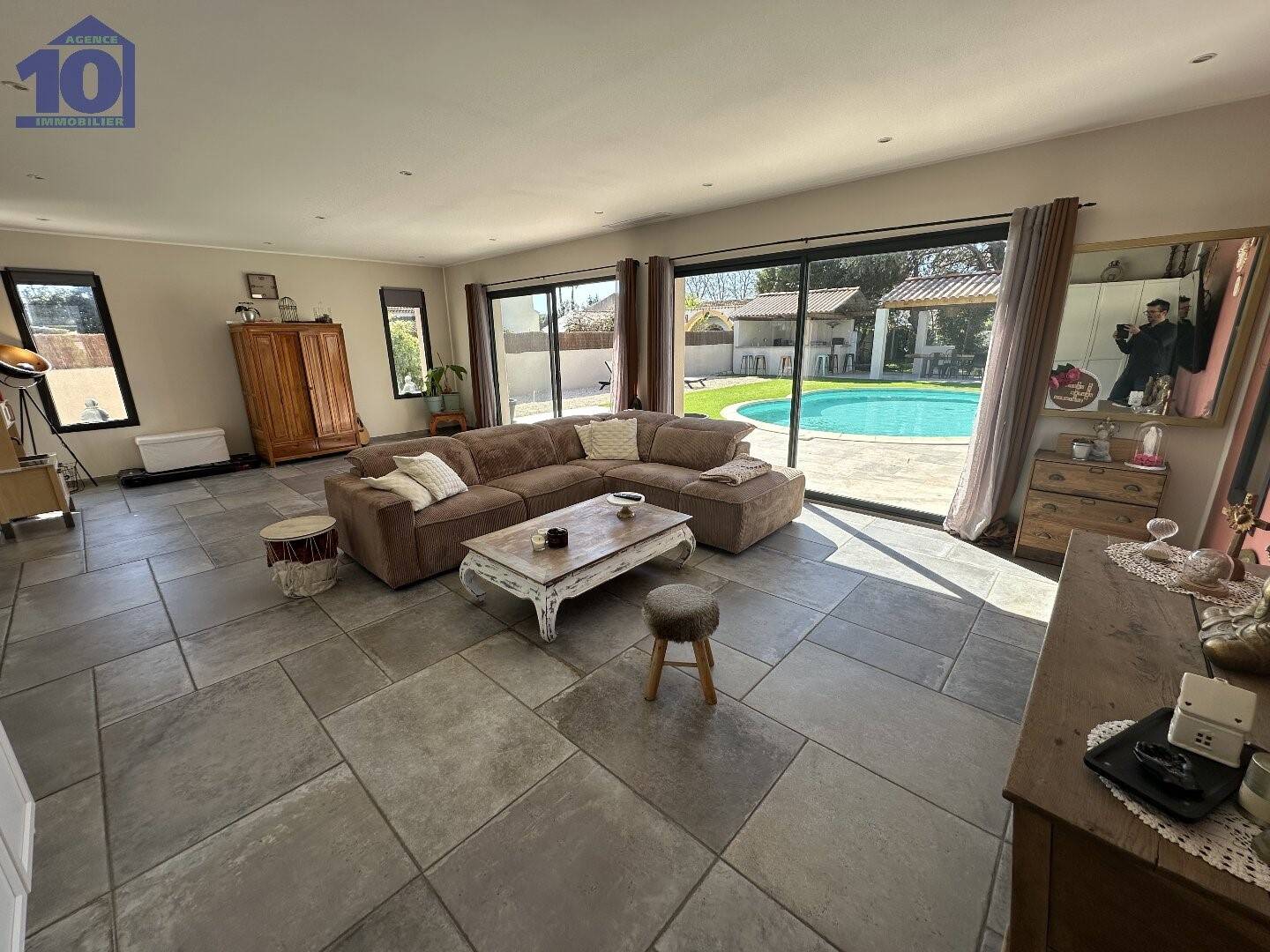 Maison à vendre, 165m², VILLENEUVE LES BEZIERS