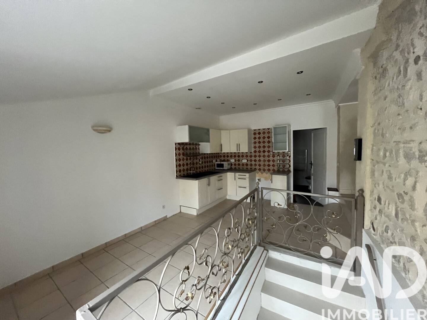 Maison à louer, 93m², LIVRON SUR DROME