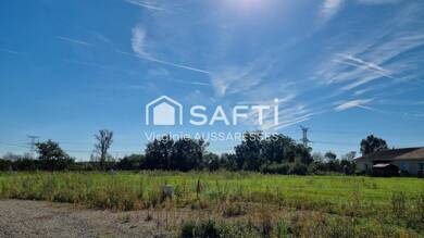 Terrain constructible à vendre 60 500 € 599 m² de terrain Saint-Sardos 82600