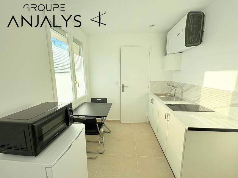 Maison à louer, 15m², LYON 8E