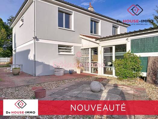 Maison à vendre 143 500 € 5 pièces 3 chambres 158 m² 498 m² de terrain Saint Leon sur l Isle 24110