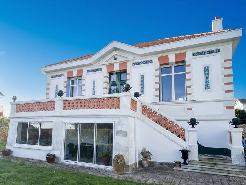 Maison à vendre, 220m², SAINT NAZAIRE