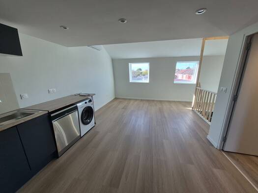 Appartement à louer 800 € 3 pièces 2 chambres 60 m² Étage 2/2 Centre Anzin 59410