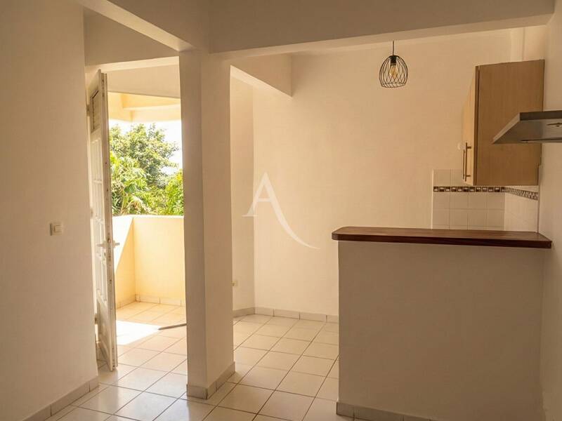 Maison à louer, 22m², FORT DE FRANCE