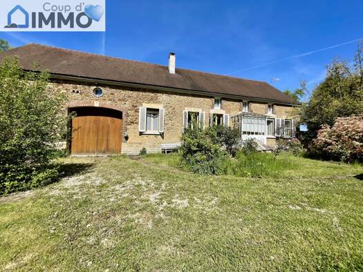 Maison à vendre 282 000 € 10 pièces 5 chambres 303 m² 46 843 m² de terrain Vanlay 10210