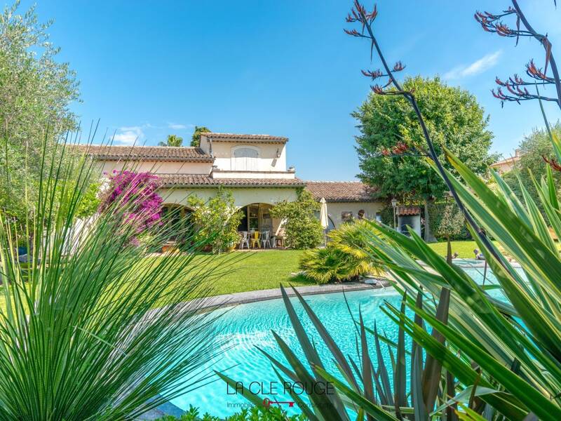 Maison à vendre, 216m², LA COLLE SUR LOUP