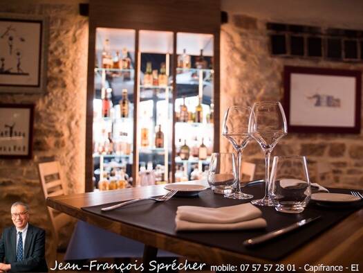 Restaurant à vendre Fonds de commerce 220 000 € 120 m² d'espace de restauration Zone Industrielle Sud-Marans Mâcon 71000