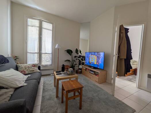 Appartement à vendre 395 000 € 2 pièces 1 chambre 38 m² RDC/4 Saint Victor Paris 5ème arrondissement 75005