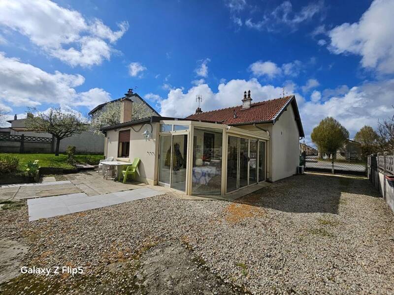 Maison à vendre, 71m², LA NEUVILLE EN TOURNE A FUY