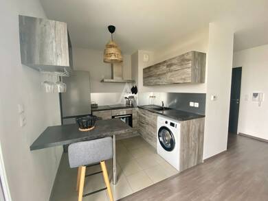 Appartement à louer 790 € 2 pièces 1 chambre 43 m² Étage 4/5 Bottière - Chénaie Nantes 44300