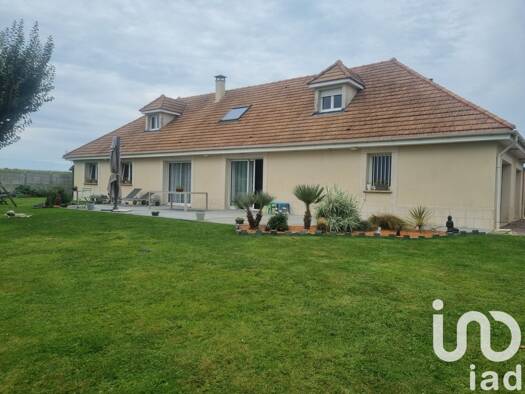 Maison à vendre 413 000 € 7 pièces 6 chambres 165 m² 1 300 m² de terrain Gonneville-la-Mallet 76280