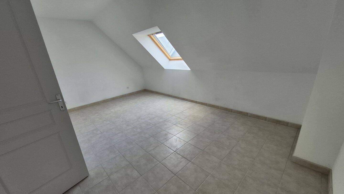 Maison à vendre, 112m², LA SUZE SUR SARTHE