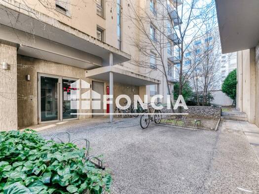 Appartement à vendre 79 000 € 1 pièce 18 m² Étage 1/6 Girondins Lyon 7ème arrondissement 69007