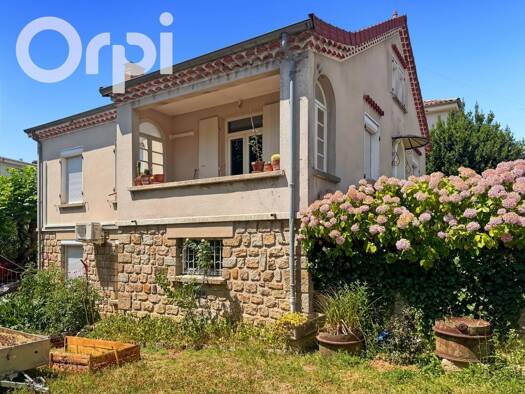 Maison de ville à vendre 270 000 € 7 pièces 5 chambres 145,5 m² 637 m² de terrain Centre Ville Aubenas 07200