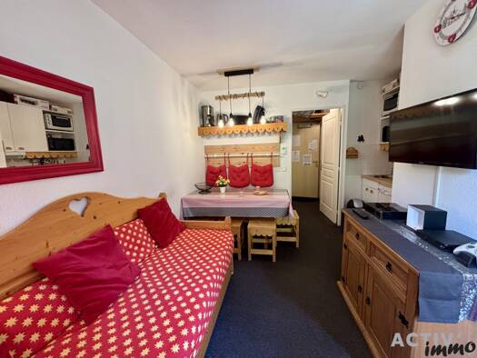 Appartement à vendre 115 500 € 2 pièces 1 chambre 26 m² RDC/6 Risoul 05600