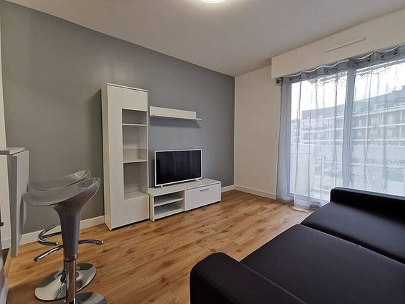 Maison à louer, 18m², COURBEVOIE