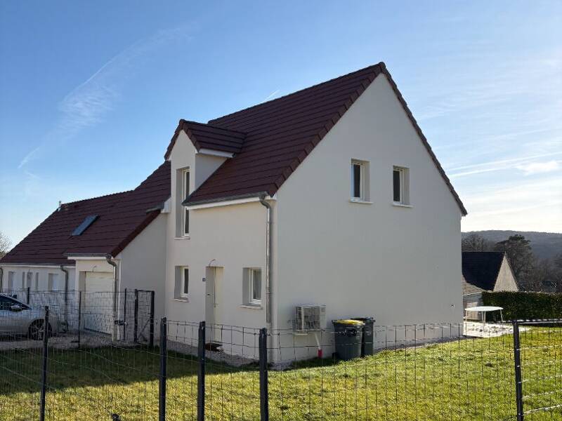 Maison à louer, 89m², JOUHE