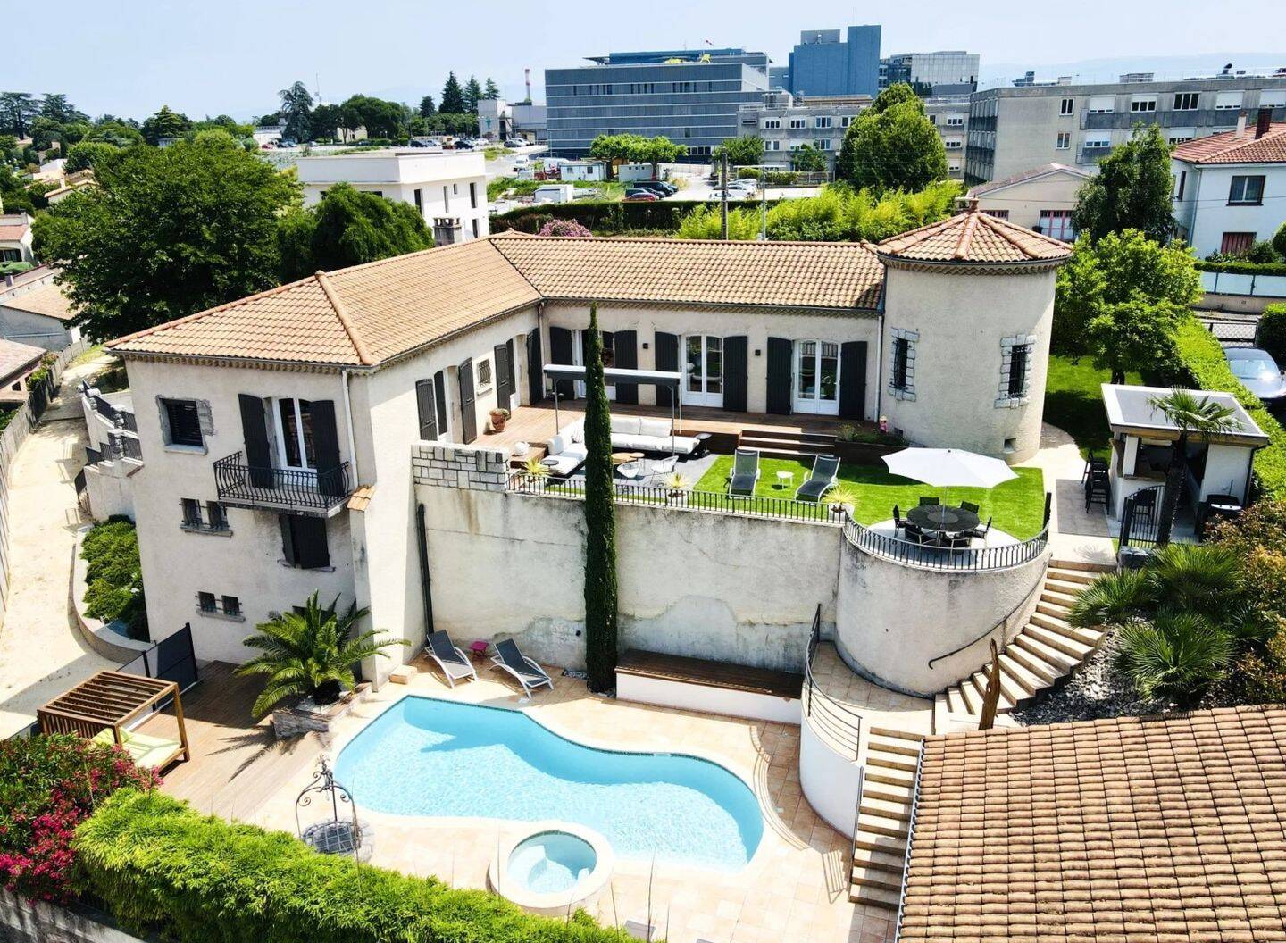Maison à vendre, 345m², VALENCE