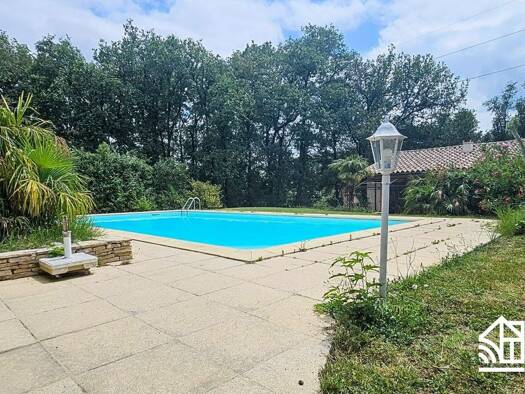 Maison de plain-pied à vendre 470 000 € 7 pièces 5 chambres 202 m² 3 000 m² de terrain Barri-Brioudes Muret 31600