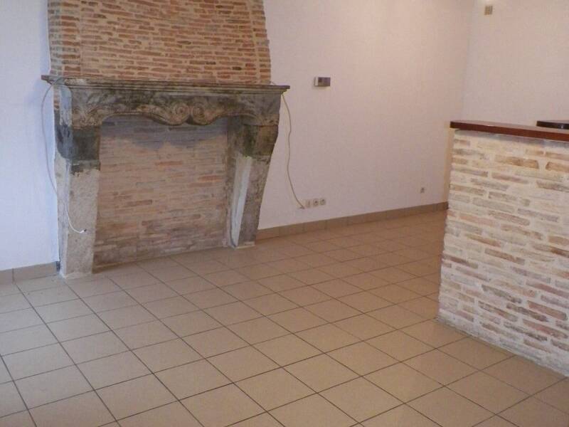 Maison à louer, 56m², VIRELADE