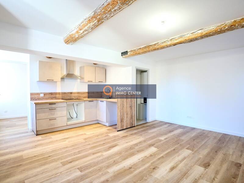 Maison à louer, 38m², SOLLIES PONT