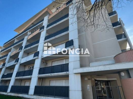 Appartement à vendre 140 000 € 1 pièce 30 m² Étage 5/5 Annemasse 74100