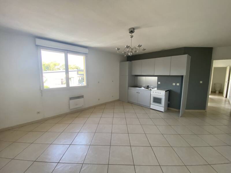 Maison à louer, 52m², ROCBARON