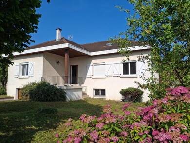 Maison à vendre 230 000 € 6 pièces 4 chambres 123 m² 2 052 m² de terrain Tavaux 39500