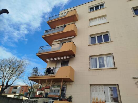Appartement à vendre 87 000 € 4 pièces 2 chambres 53 m² 2ème étage Ganges 34190