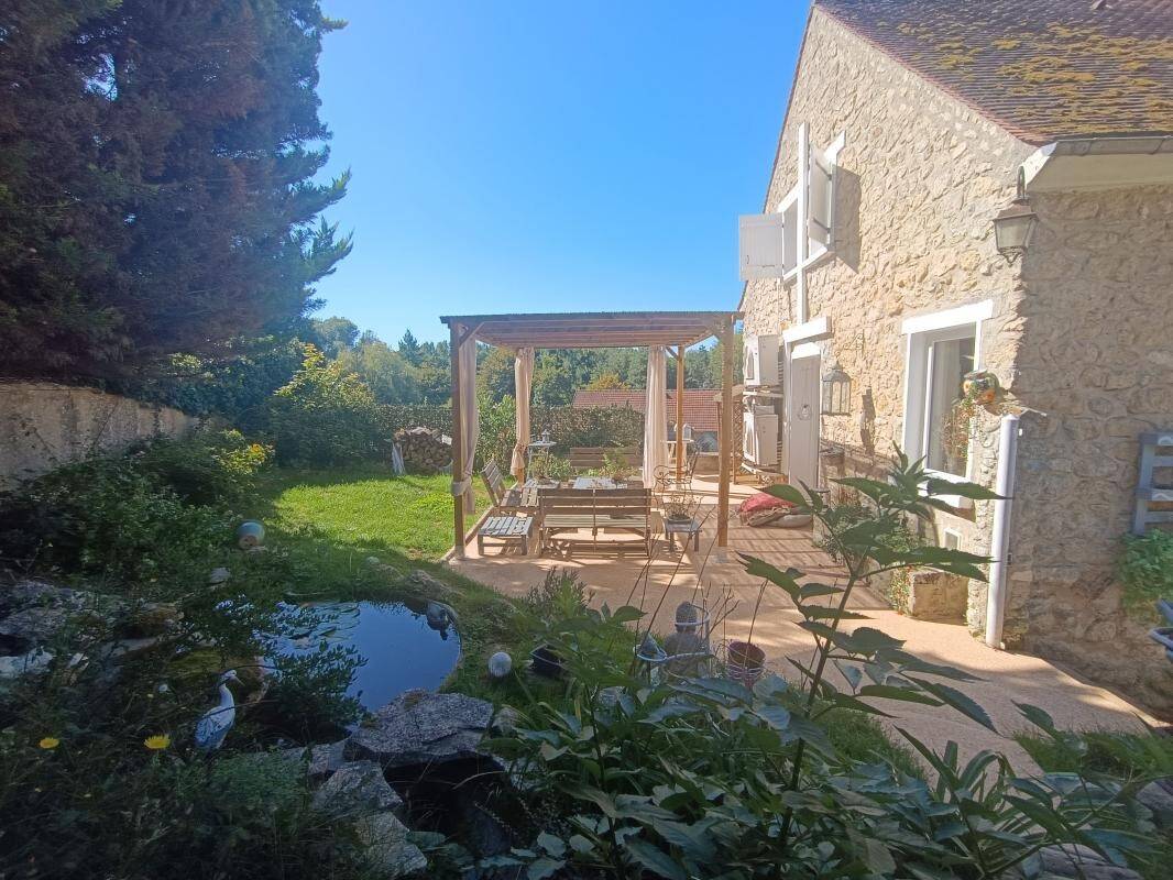 Maison à vendre, 125m², MONTREUIL AUX LIONS