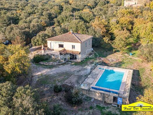 Maison à vendre 398 000 € 4 pièces 3 chambres 96 m² 7 423 m² de terrain Ginasservis 83560