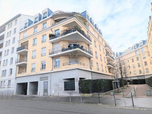 Appartement à vendre 270 000 € 2 pièces 1 chambre 46,91 m² Étage 1/5 Sans Souci Lyon 3ème arrondissement 69003