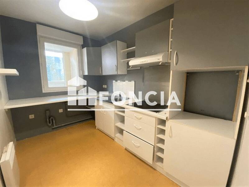 Maison à louer, 50m², SAVIGNY LE TEMPLE