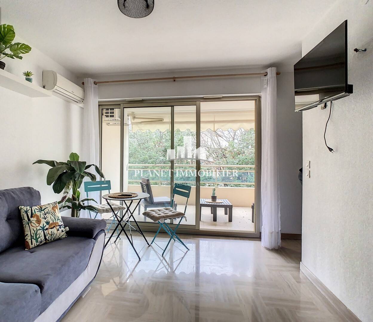 Maison à louer, 21m², CANNES