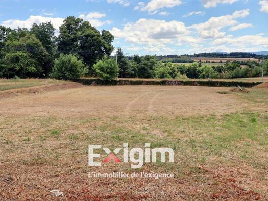 Terrain constructible à vendre 99 000 € 982 m² de terrain Roiffieux 07100