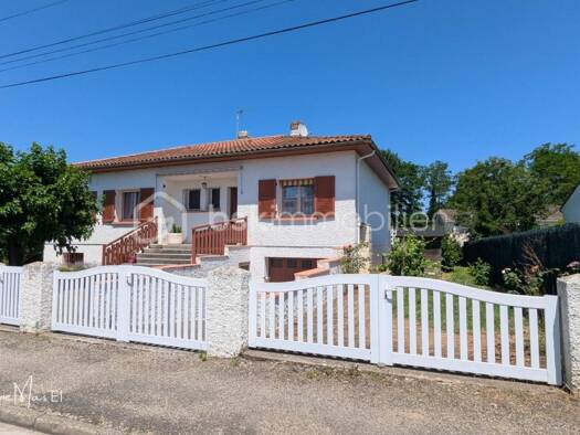 Maison à vendre 141 500 € 5 pièces 3 chambres 105 m² 535 m² de terrain Montayral 47500