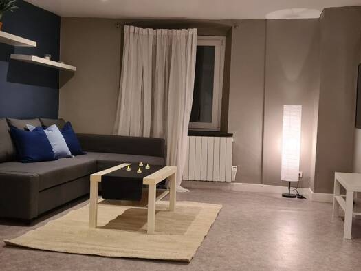 Appartement à louer 490 € 2 pièces 1 chambre 32,3 m² Étage 2/2 Thann 68800