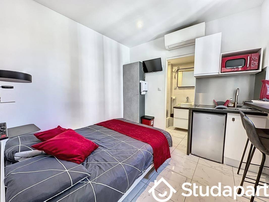 Maison à louer, 14m², CANNES